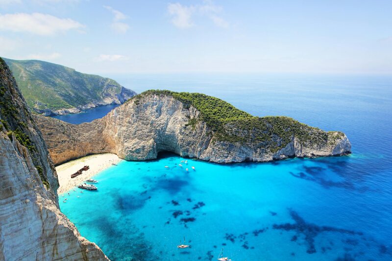Explore the Stunning Greek Islands: A Guide to Paradise in the Mediterranean